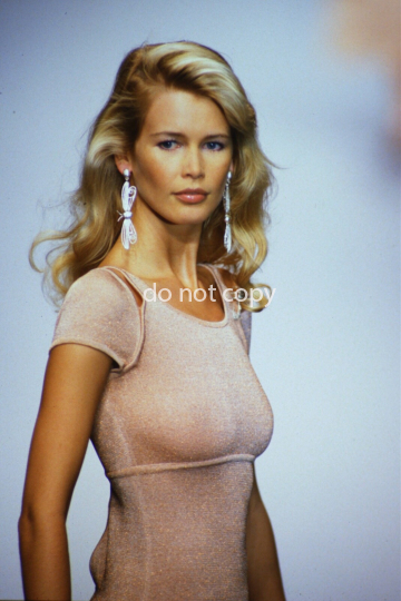   CLAUDIA SCHIFFER 3361