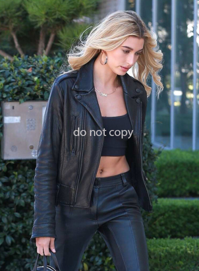 HAILEY BIEBER  